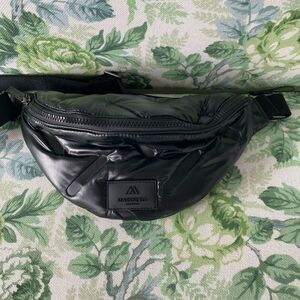 Markberg Denmark Halle MBG Bum Bag Quilted Puffer Bag Medium Recycled